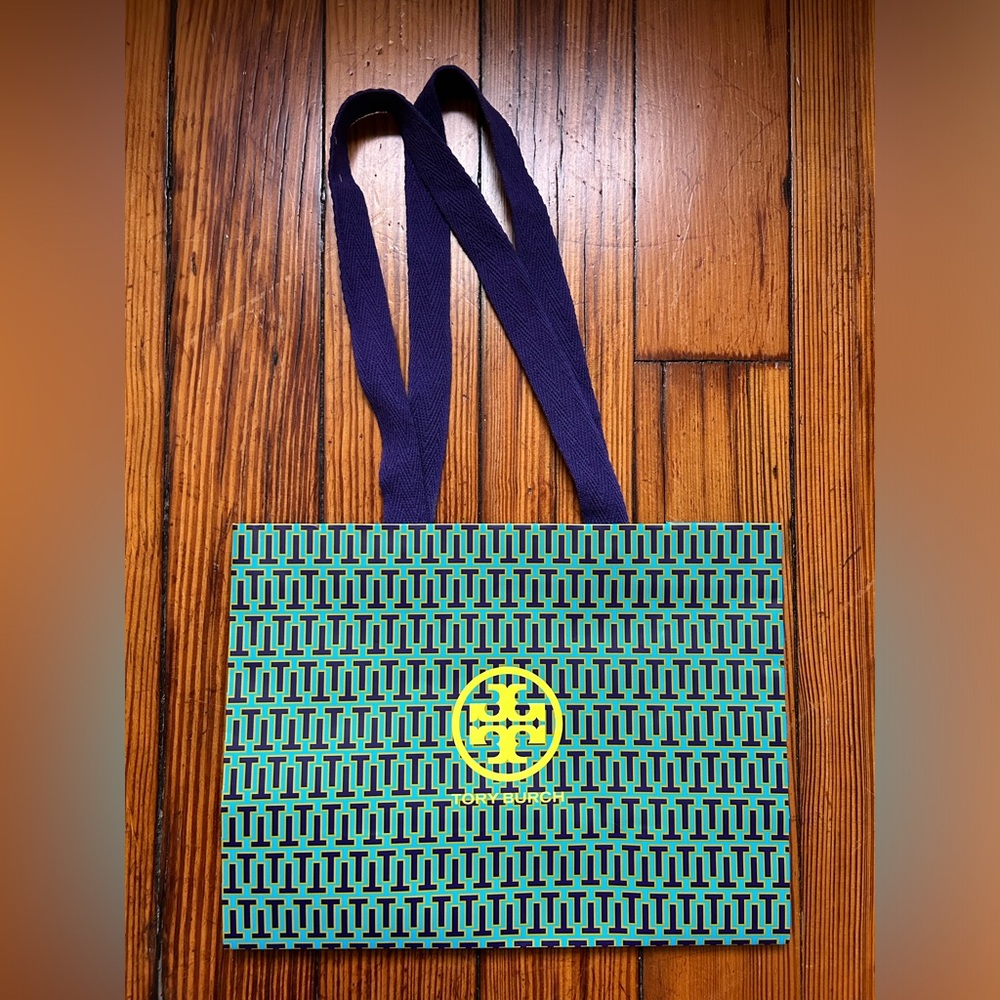 Tory Burch shopping bag - embossed logo, reinforced bottom, fabric handles
